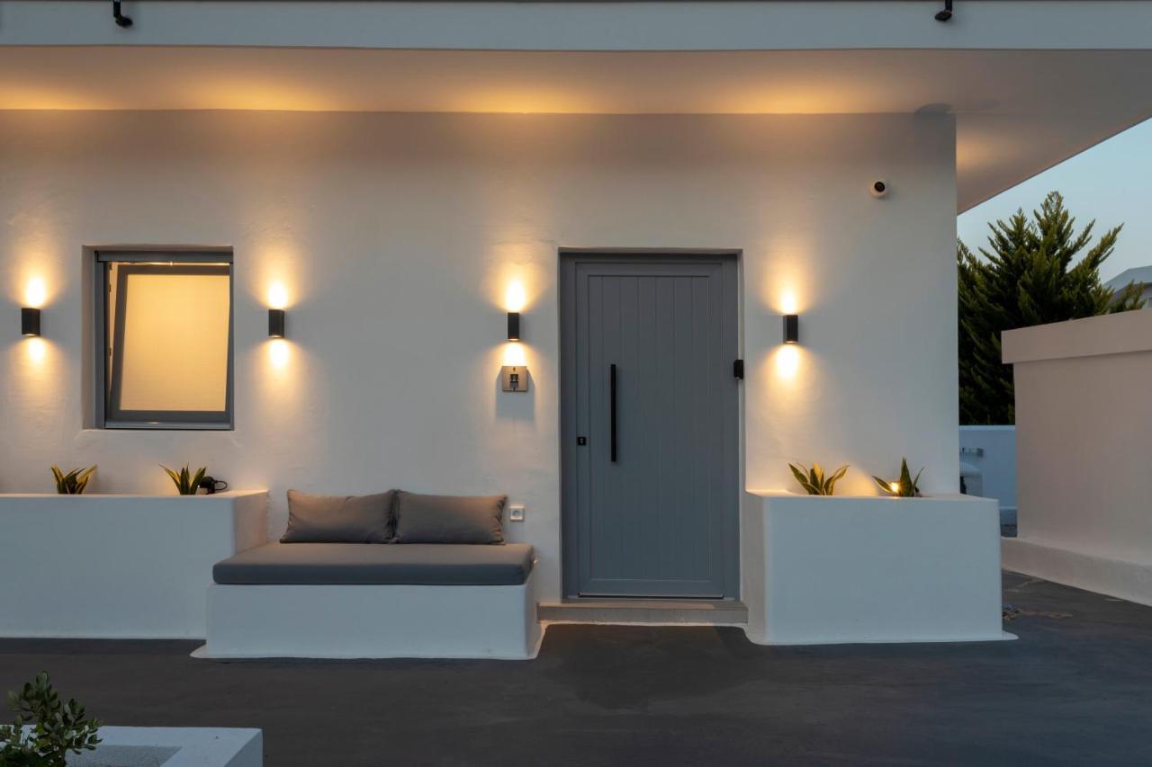 Linea Luxury Suites Фира Екстериор снимка